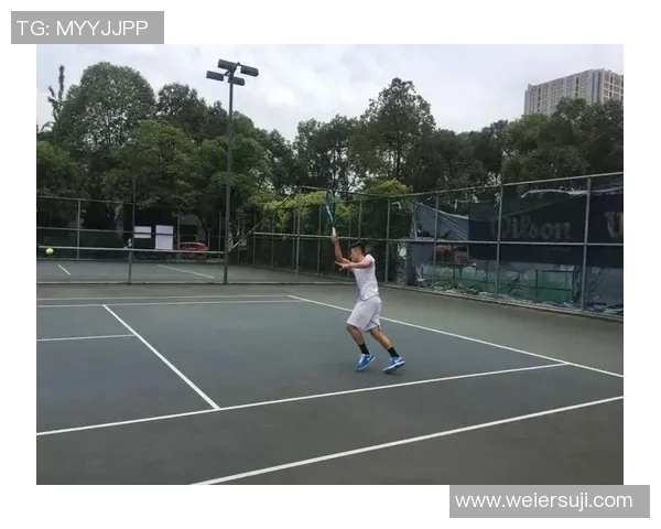 成都网球队以70分领跑挑战赛积分榜展现强劲实力和团队合作精神